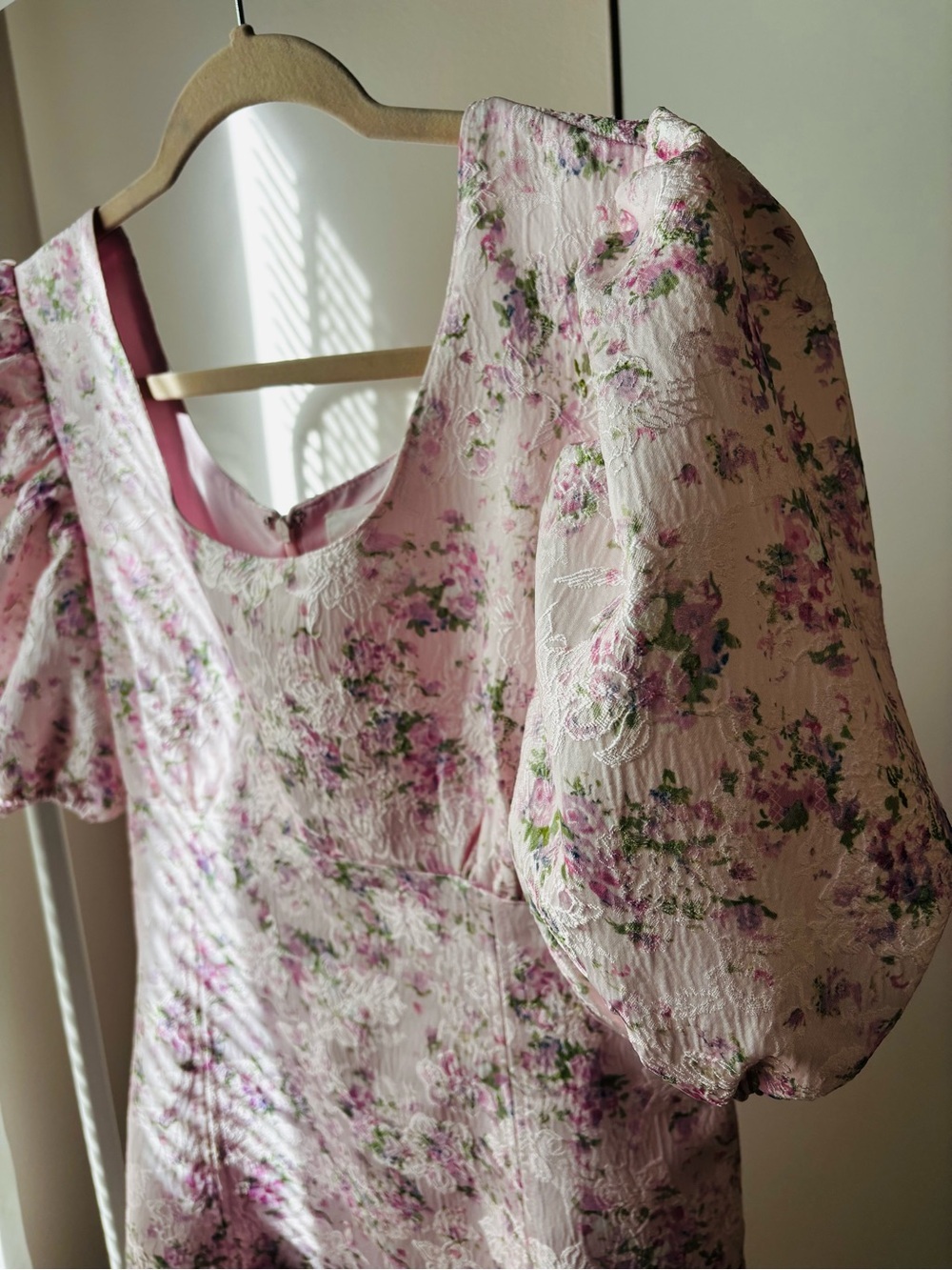 Tuckernuck Hyacinth House Ella Pink Floral Jacquard Puff Sleeve Mini Dress L - Picture 8 of 10